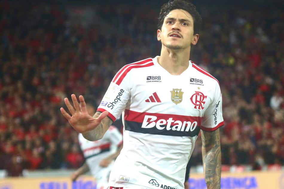 Atacante do Flamengo, Pedro, esteve presente na lista de pré-convocados (Foto: Gabriel Machado/AGIF/Folhapress)