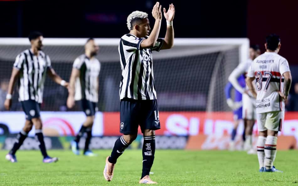 Autor de golaço, Barrera comemora empate fora de casa: 'Muito importante'