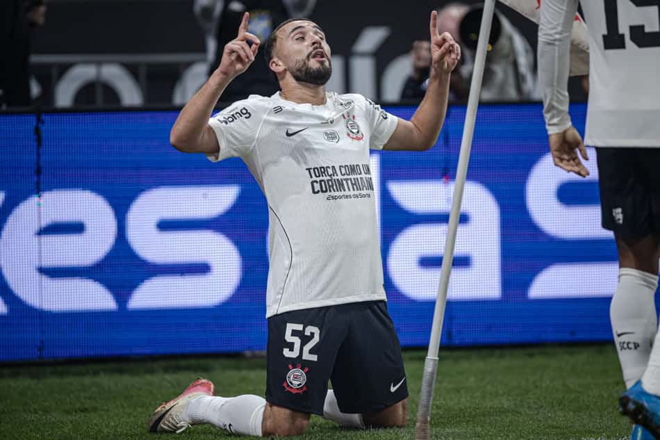 Zakaria Labyad celebra gol pelo Corinthians (Foto: William Oliveira/PHD Press/Thenews2(Foto: Phd Press/Thenews2/Folhapress)