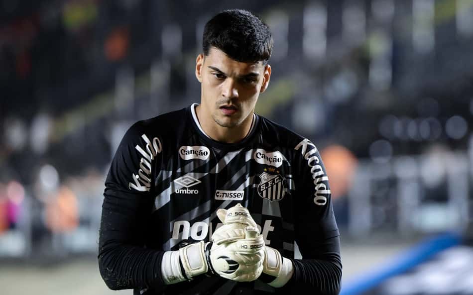 Cuca nega veto a Brazão, e goleiro desconversa sobre futuro no Santos