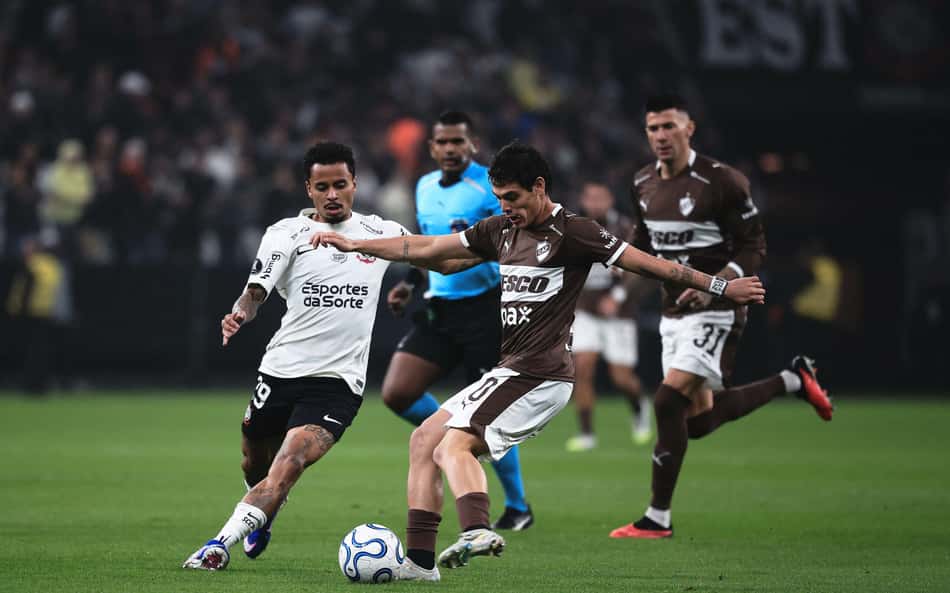 Veja gols de Corinthians x Platense: Hugo falha, e Zapiola amplia