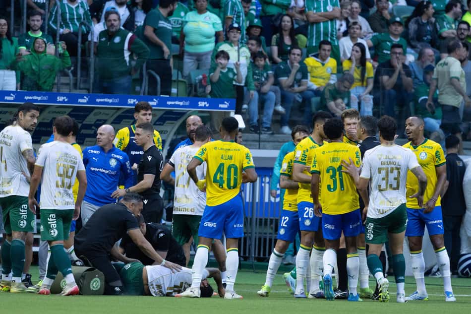 Allan, do Palmeiras, foi expulso durante partida do Brasileirão