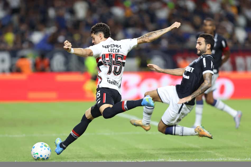 São Paulo e Remo em campo