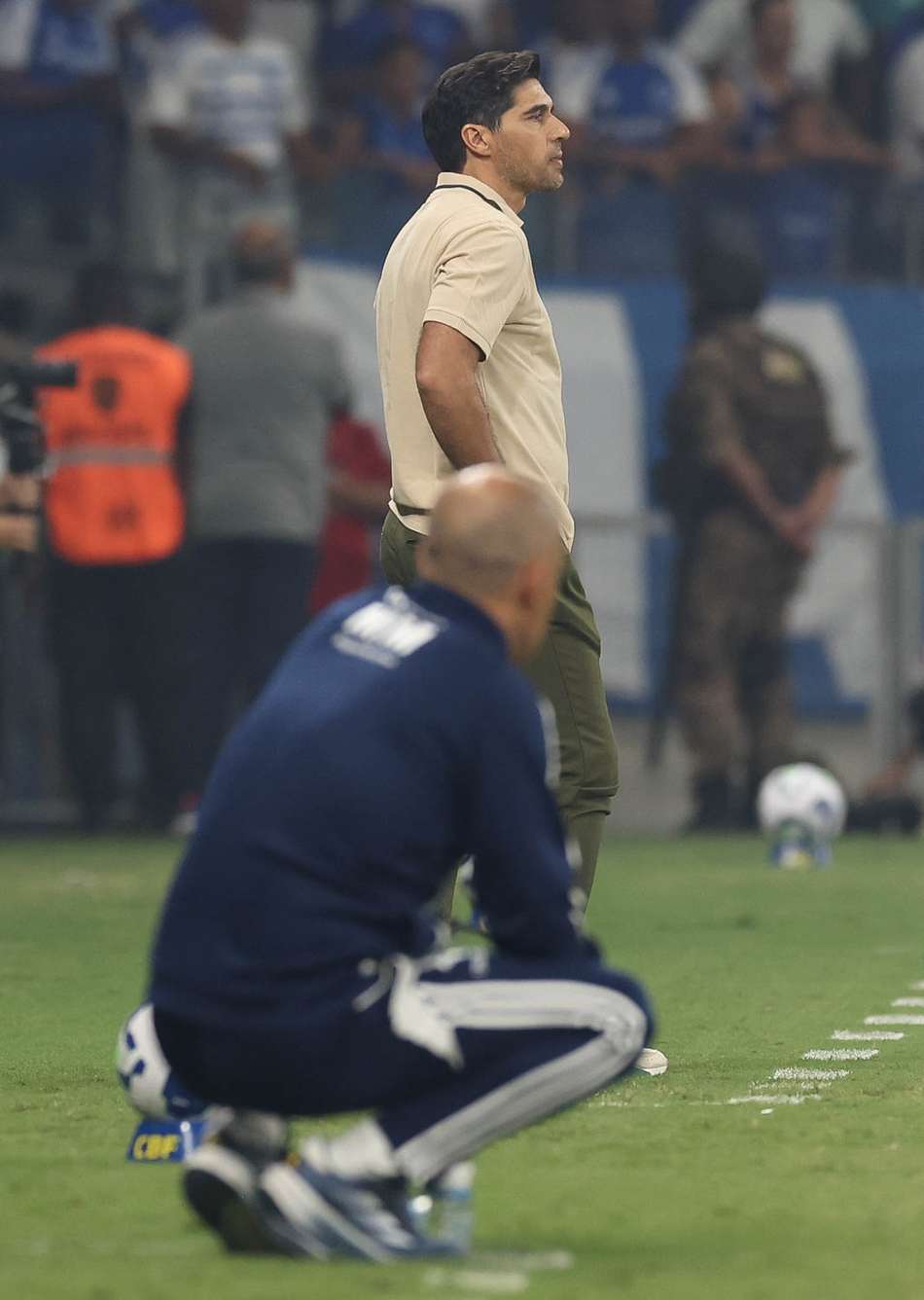 Leonardo Jardim, do Flamengo, e Abel Ferreira, do Palmeiras, em jogo em 2025 (Foto: Divulgação/Palmeiras)