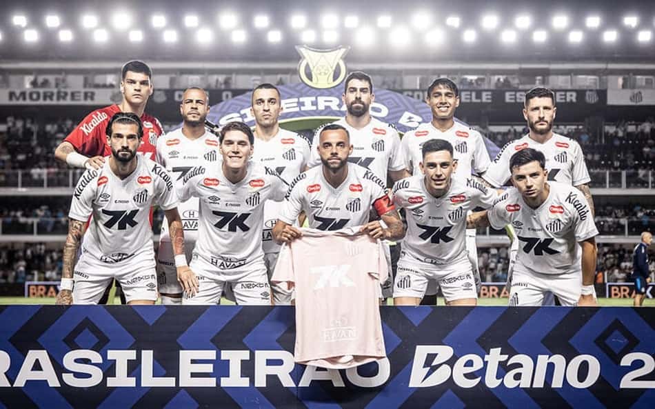 Confira retrospecto entre Grêmio e Santos; times brigam para se afastar do Z4 do Brasileirão