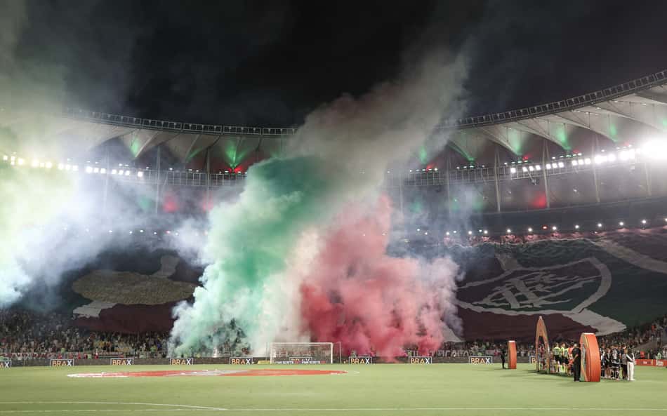 Fluminense faz jogo número 2 mil no Maracanã contra o São Paulo; veja marcas no estádio