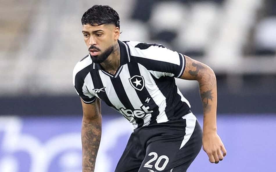 Palmeiras aguarda burocracias finais para oficializar a contratação de Barboza