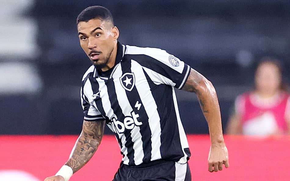 Allan sofre lesão na coxa e desfalcará o Botafogo nos próximos jogos