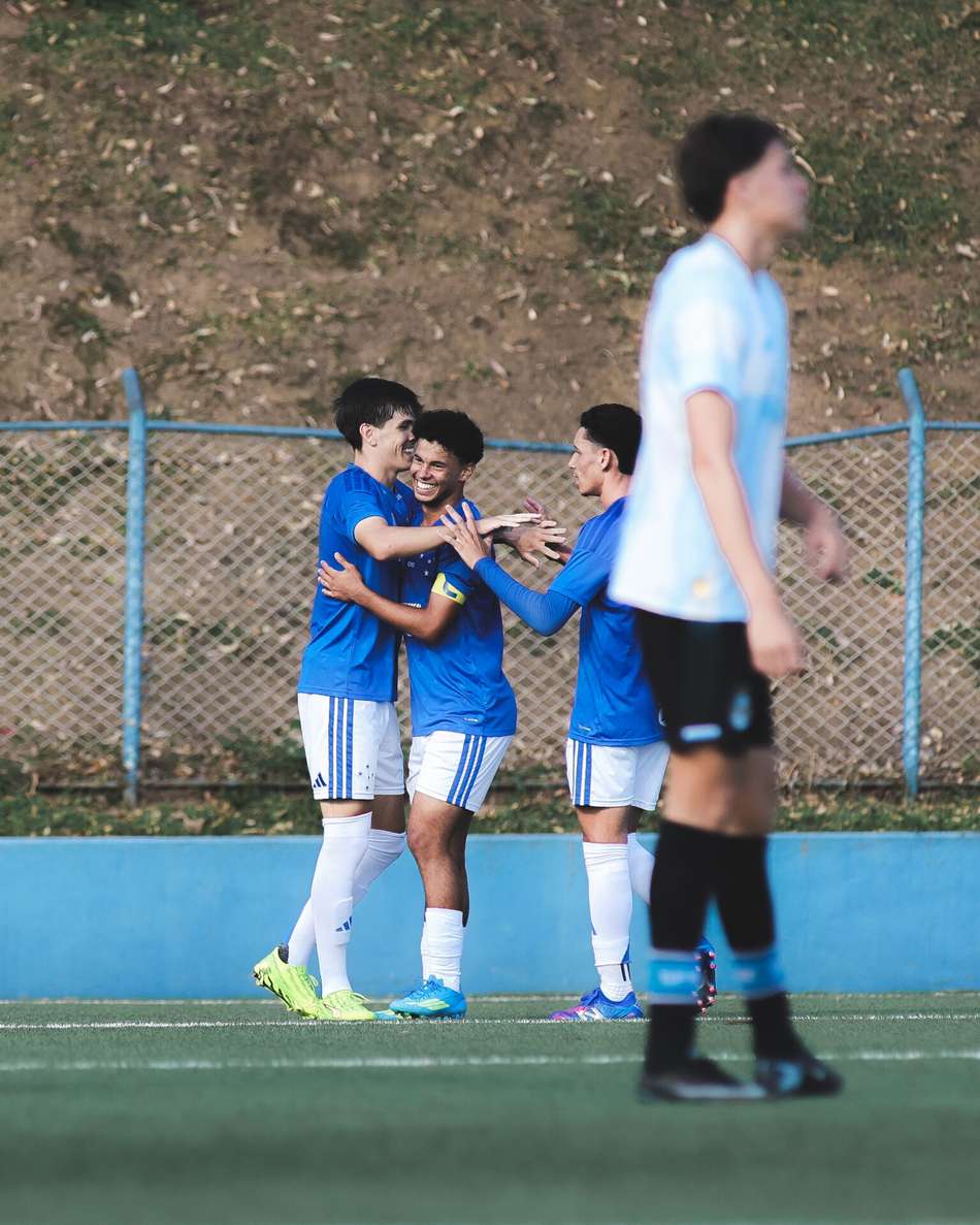 Jogadores do Cruzeiro Sub-20 Foto: Gustavo Martins/ Cruzeiro)