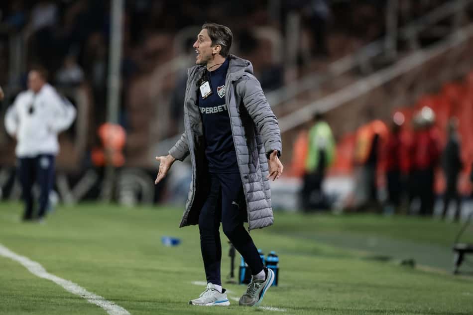 Luis Zubeldía em Independiente Rivadavia x Fluminense (Foto: Marcelo Gonçalves/ Fluminense)