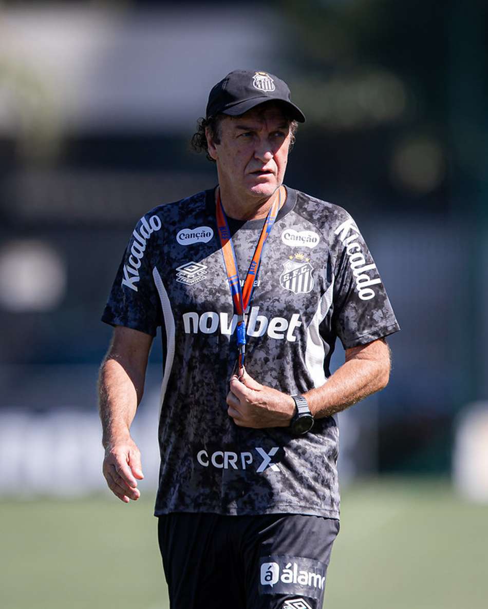 Técnico do Santos, Cuca, tem 36% de aproveitamento no comando do Santos. (Foto: Raul Baretta/ Santos FC)