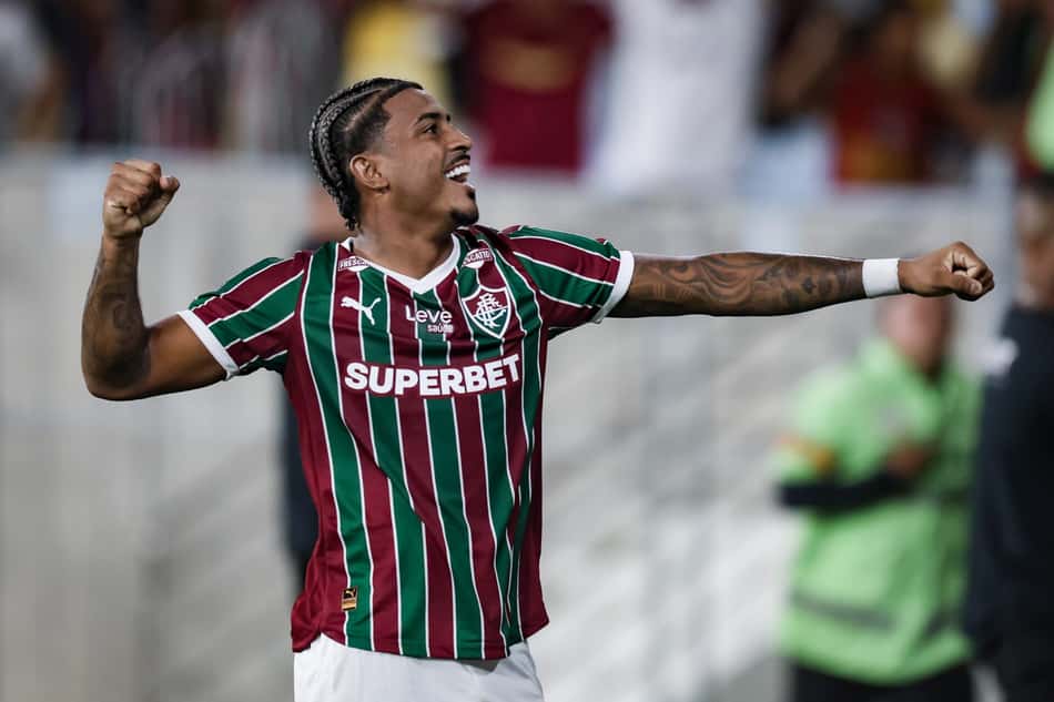 John Kennedy comemora gol do Fluminense contra o Vitória (Foto: Marcelo Gonçalves/ Fluminense FC)