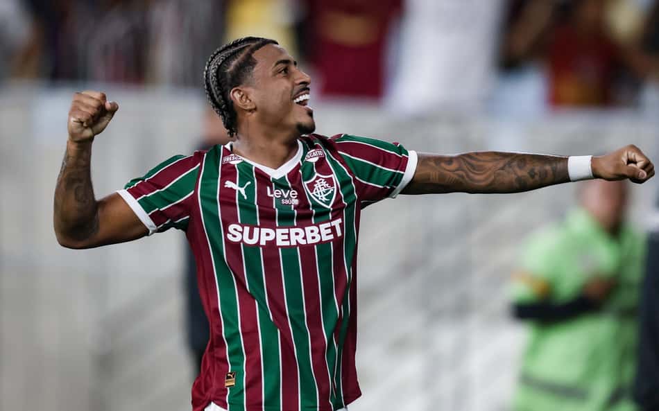 Fluminense escalado com John Kennedy de volta ao time titular