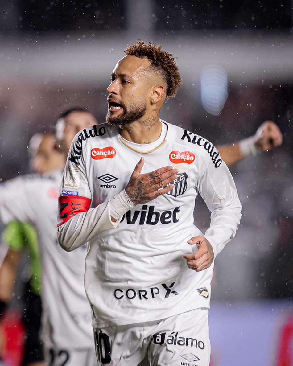 Neymar foi titular da vitória do Santos diante do Red Bull Bragantino. (Foto: Raul Barletta/ Santos FC)