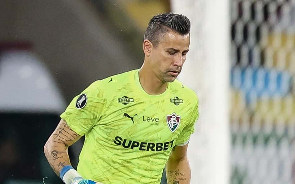 Fábio desabafa sobre convocação da Seleção: 'Melhor eu ficar quieto'