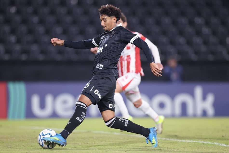 Cristian Medina é um dos destaques do Botafogo (Foto: Vítor Silva/Botafogo)