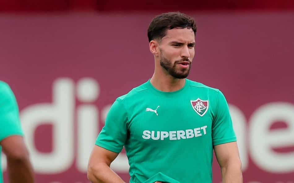 Fluminense ganha reforço de Martinelli para semana decisiva