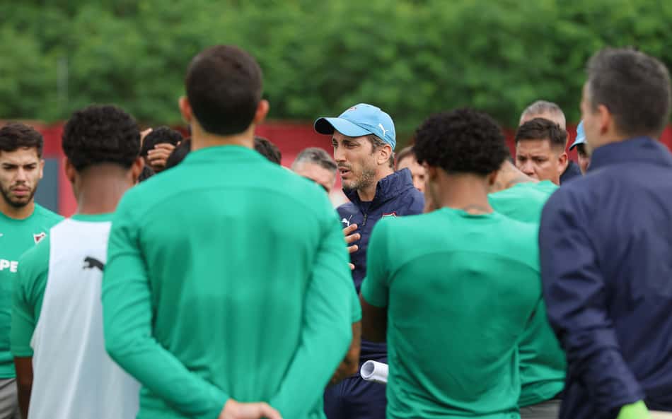 Tensão no Fluminense: decisão na Libertadores definirá rumos da temporada