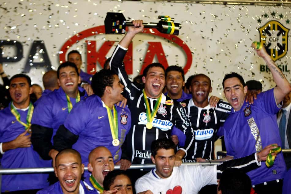 Ronaldo foi protagonista no título de 2009 (Foto: Almeida Rocha/Folhapress)