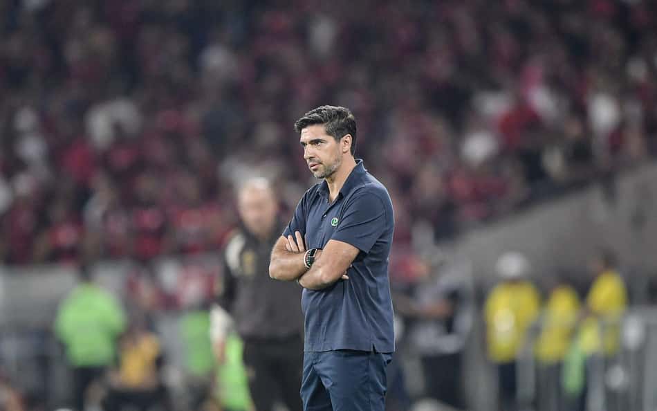 Abel cita novamente a final da Libertadores e web reage: 'Ainda dói'