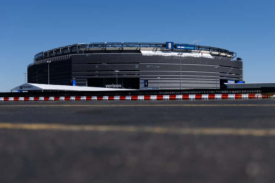 Vista do MetLife Stadium, sede da Copa de 2026, em East Rutherford, Nova Jersey. (Foto: Dustin Satloff/Getty Images/AFP)