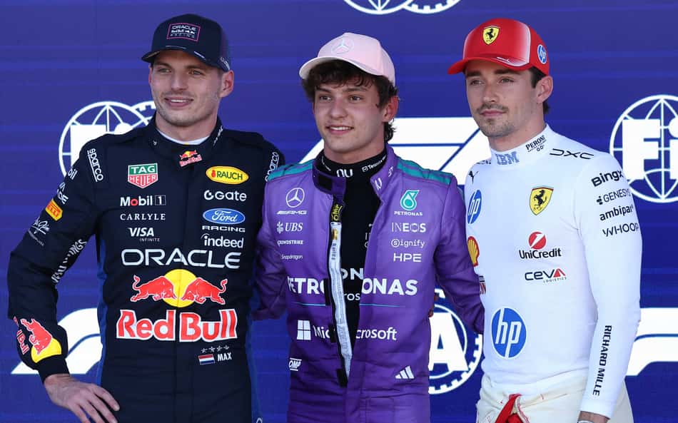 Antonelli, Verstappen e Leclerc ocupam as primeiras posições do grid de largada em Miami (Foto: CHARLY TRIBALLEAU / AFP)