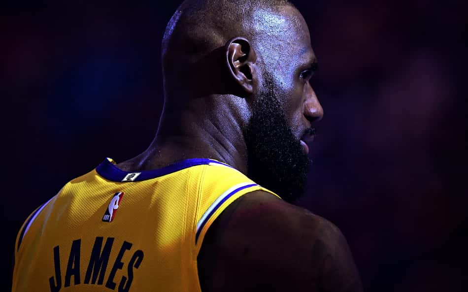 Fim de uma era? LeBron desabafa após eliminação na NBA e deixa futuro em aberto