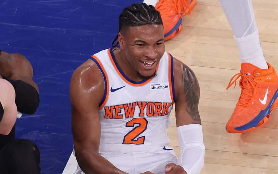 Jogador da NBA arrisca português e se declara ao Brasil