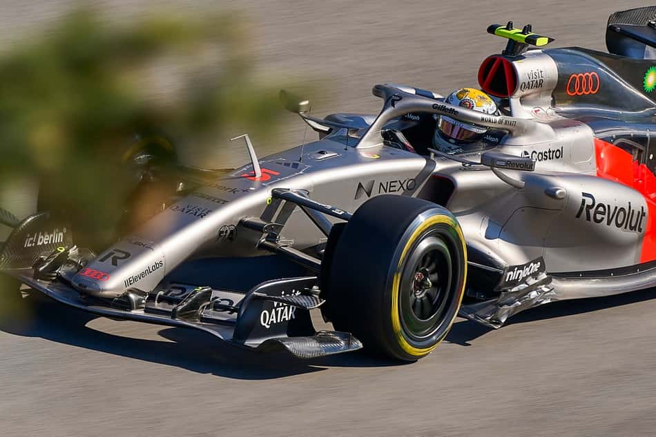 O piloto brasileiro Gabriel Bortoleto, da Audi, em treino no GP do Canadá
