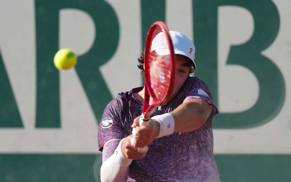 Veja lances da histórica virada de João Fonseca sobre Prizmic em Roland Garros
