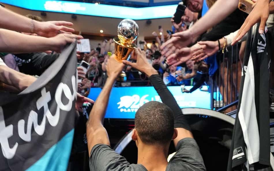Spurs x Knicks: confira datas e horários das finais da NBA