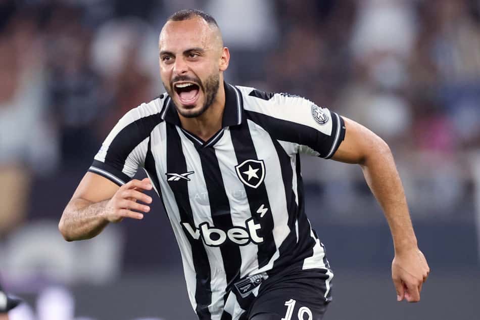 Arthur Cabral durante Botafogo x Corinthians