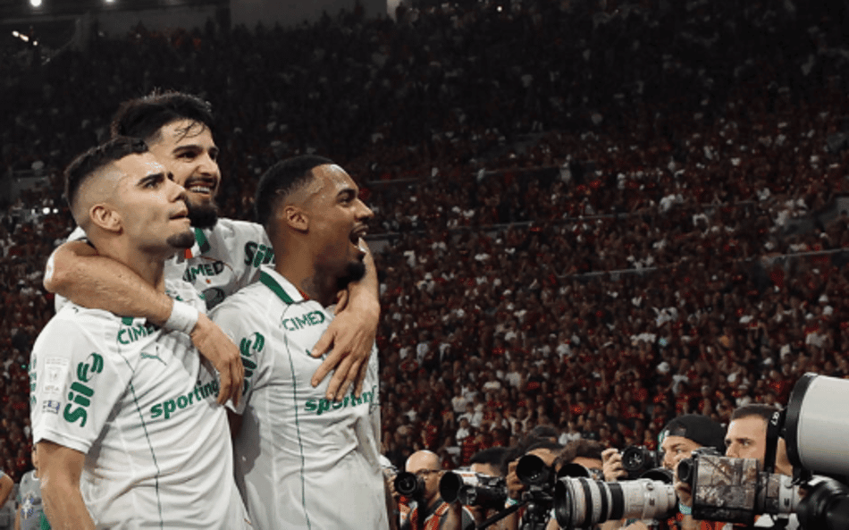 Ataque do Palmeiras volta a funcionar em fase crucial da temporada