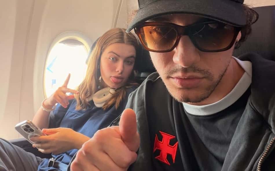 Belmont Cameli usando a camisa do Vasco em postagem no Instagram
