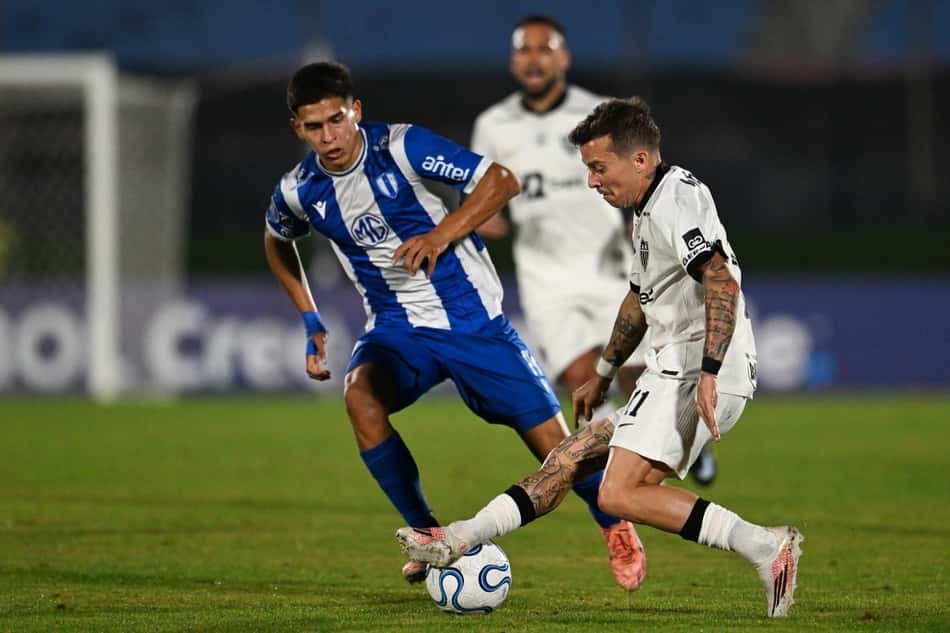 Bernard em Juventud x Atlético