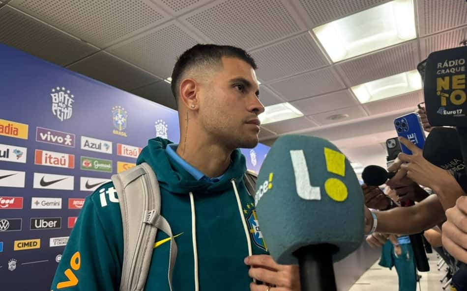 Bruno Guimarães e Fabinho elogiam torcida e destacam postura do Brasil