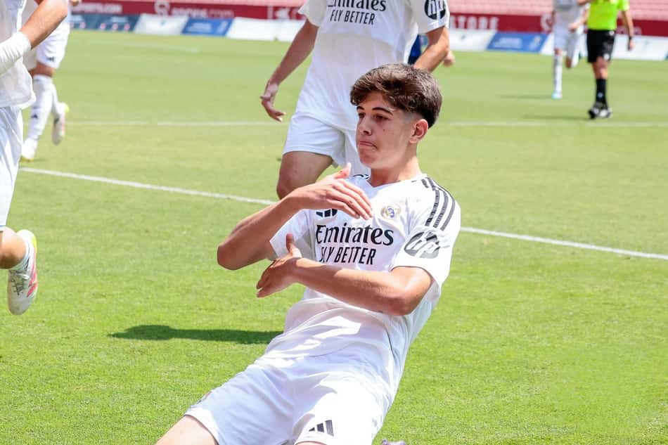 Bryan Bugarín em ação pelo time juvenil do Real Madrid (Foto: Reprodução/X)