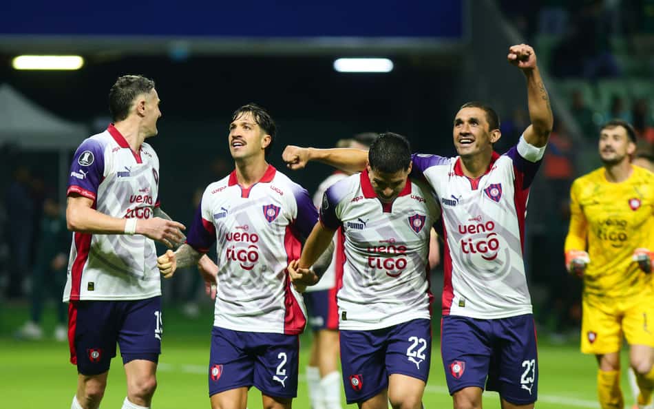 Torcedores do Palmeiras se revoltam com fala de dirigente do Cerro Porteño