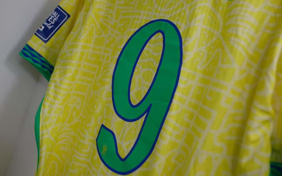 Enquete Lance!: Quem deve ser o '9' do Brasil na Copa? Clique e vote
