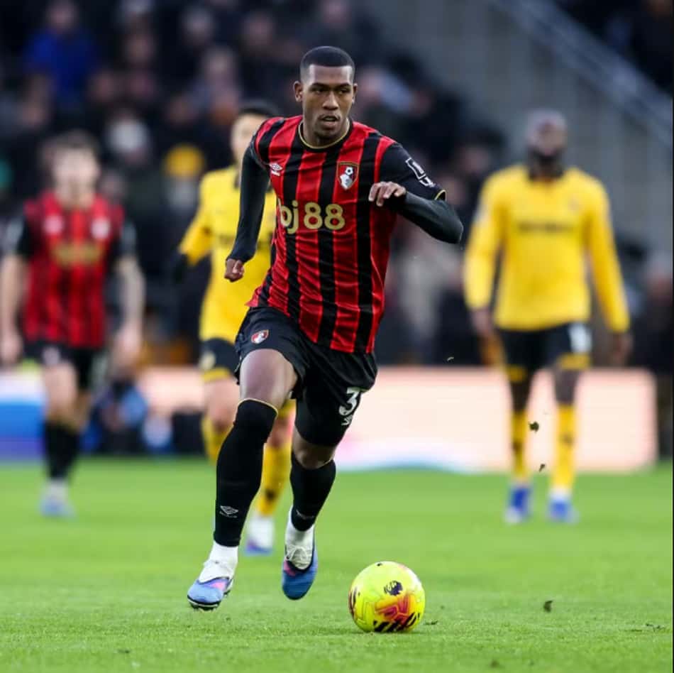 Rayan, destaque do Bournemouth, fecha placar com gol no final do jogo (Foto: Divulgação/Bournemouth)