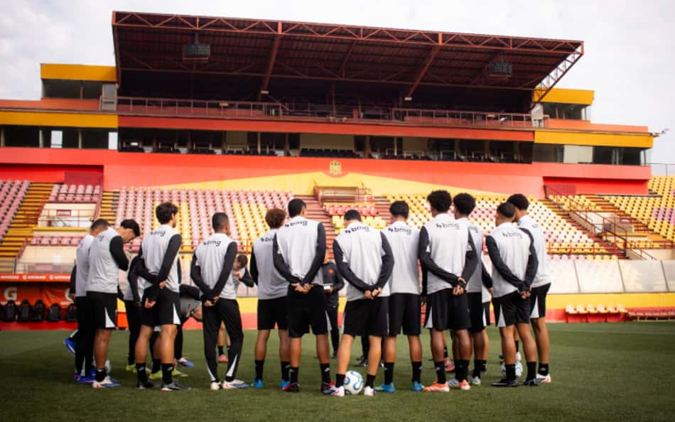 Vasco encerra preparação para o jogo contra o Audax Italiano; veja provável escalação