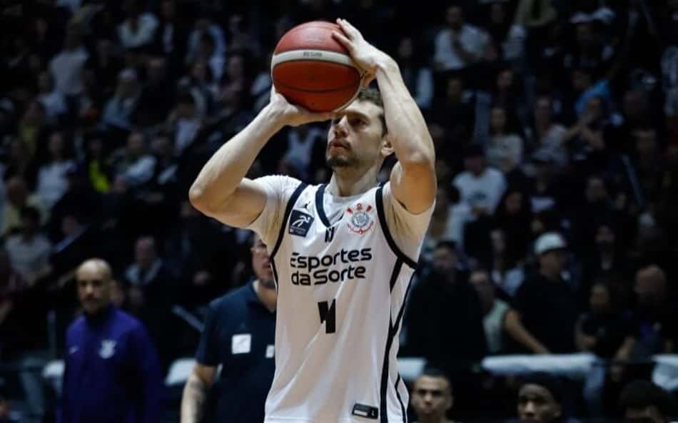 Cauê Borges em jogo 3 da semifinal do NBB (Foto: Beto Miller / Corinthians)