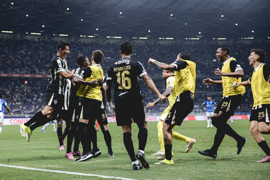 Comemoração de gol do Atlético no clássico