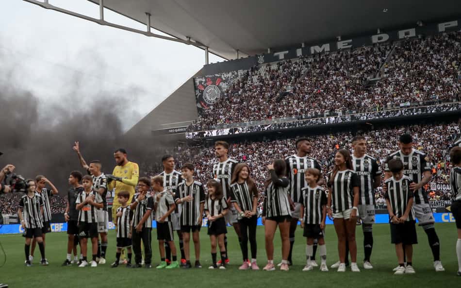 Atlético aposta no retrospecto recente como visitante contra o Corinthians para embalar no Brasileirão