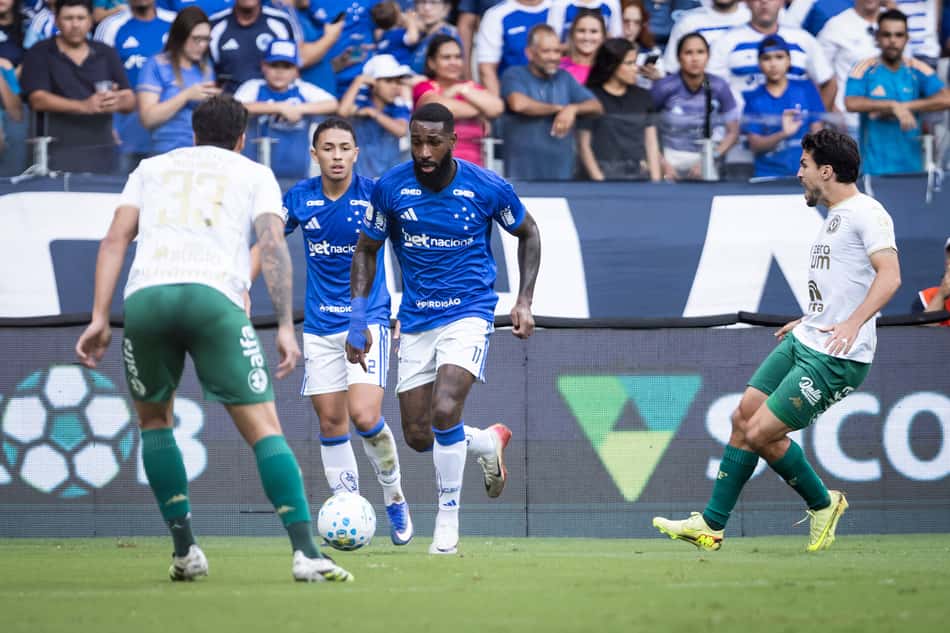 Cruzeiro e Chapecoense se enfrentam no Mineirão pelo Brasileiro