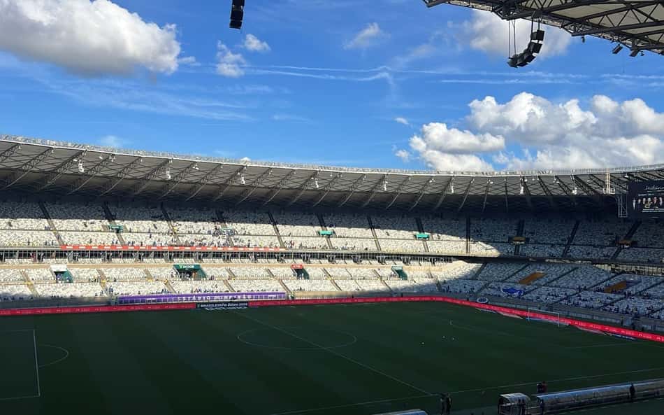 Cruzeiro recebe o Bragantino no Mineirão com a missão de se afastar do Z-4 do Brasileirão