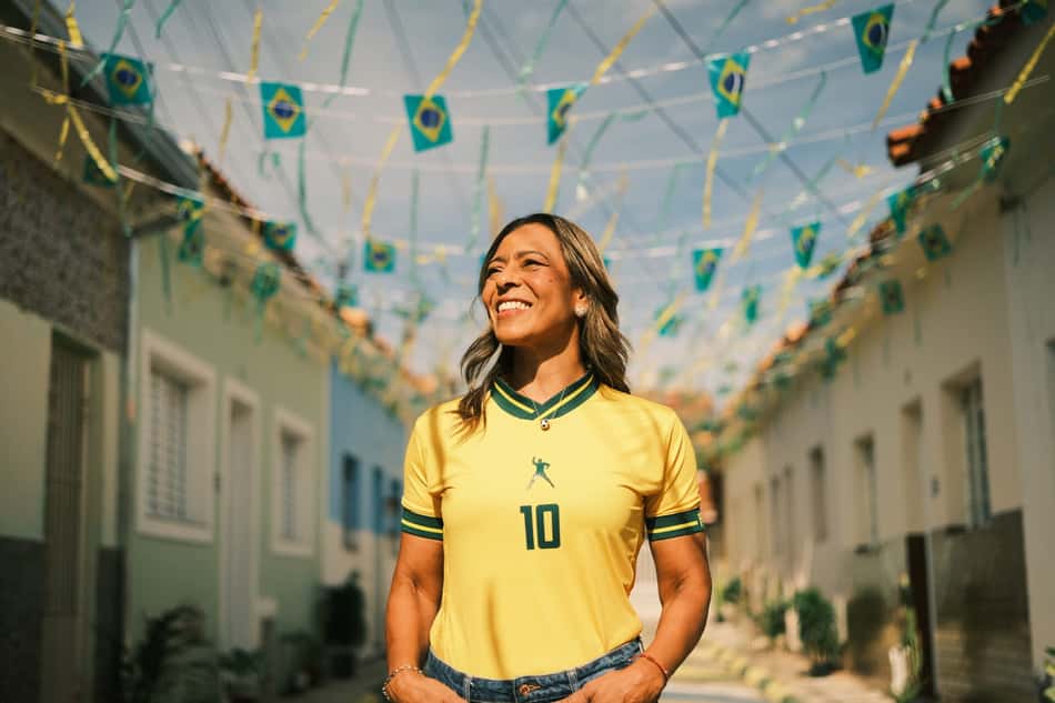 Athleta e Pelé lançam coleção inédita