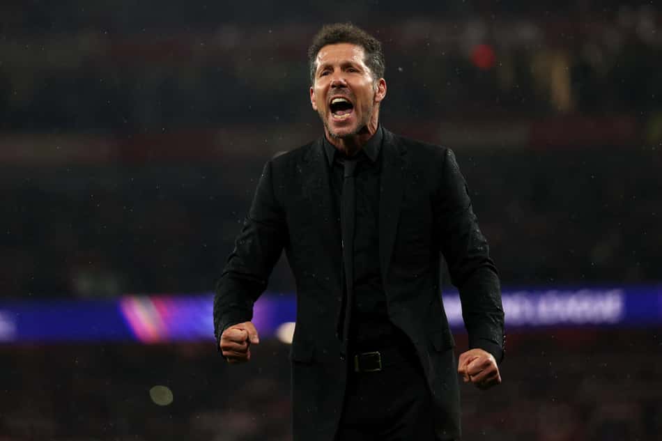 Diego Simeone durante Arsenal x Atlético de Madrid, pela Champions League