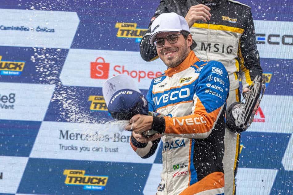 Diogo Moscato alcançou pódio nas duas corridas da Copa Truck em Interlagos (Foto: Vanderley Soares/SiGCom)