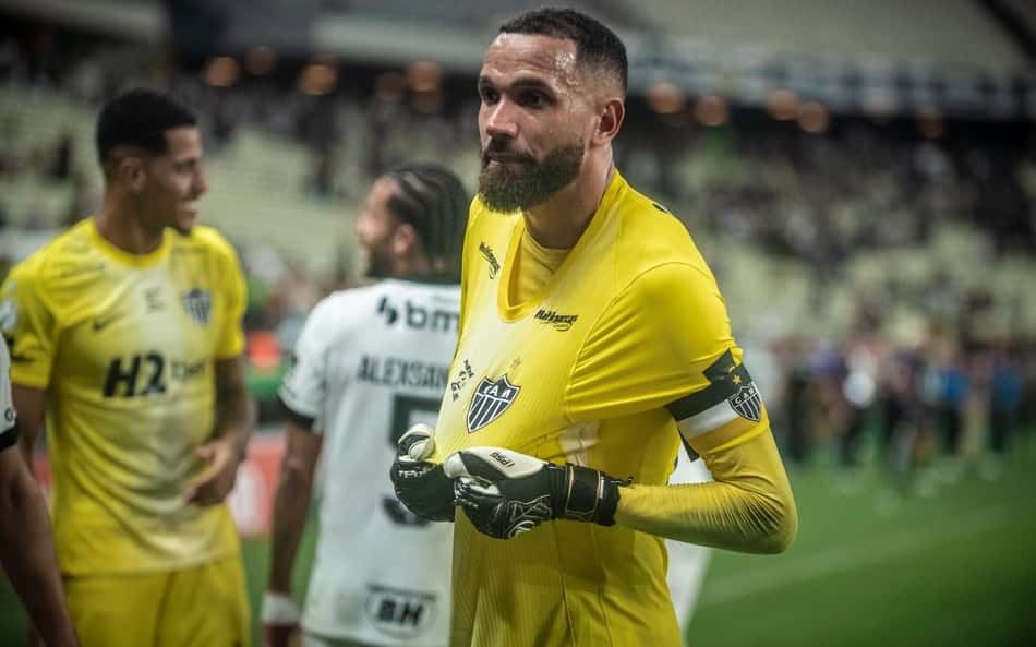 Éverson fala sobre responsabilidade de defender o Atlético e 'montanha russa de emoções' contra o Ceará